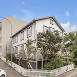 Sunny Apartment In The Reykjavik City Center